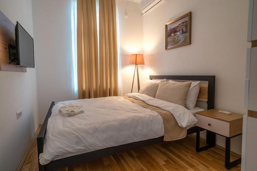 Bed and Breakfast Fenix Гевгелия Экстерьер фото